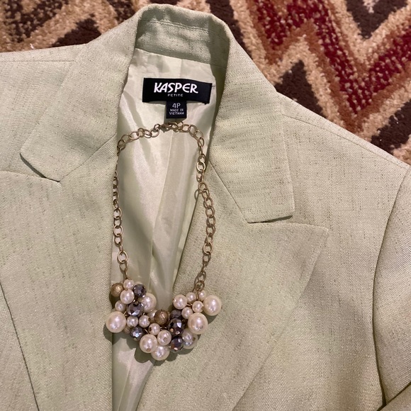 blazer + matching skirt - Picture 2 of 4